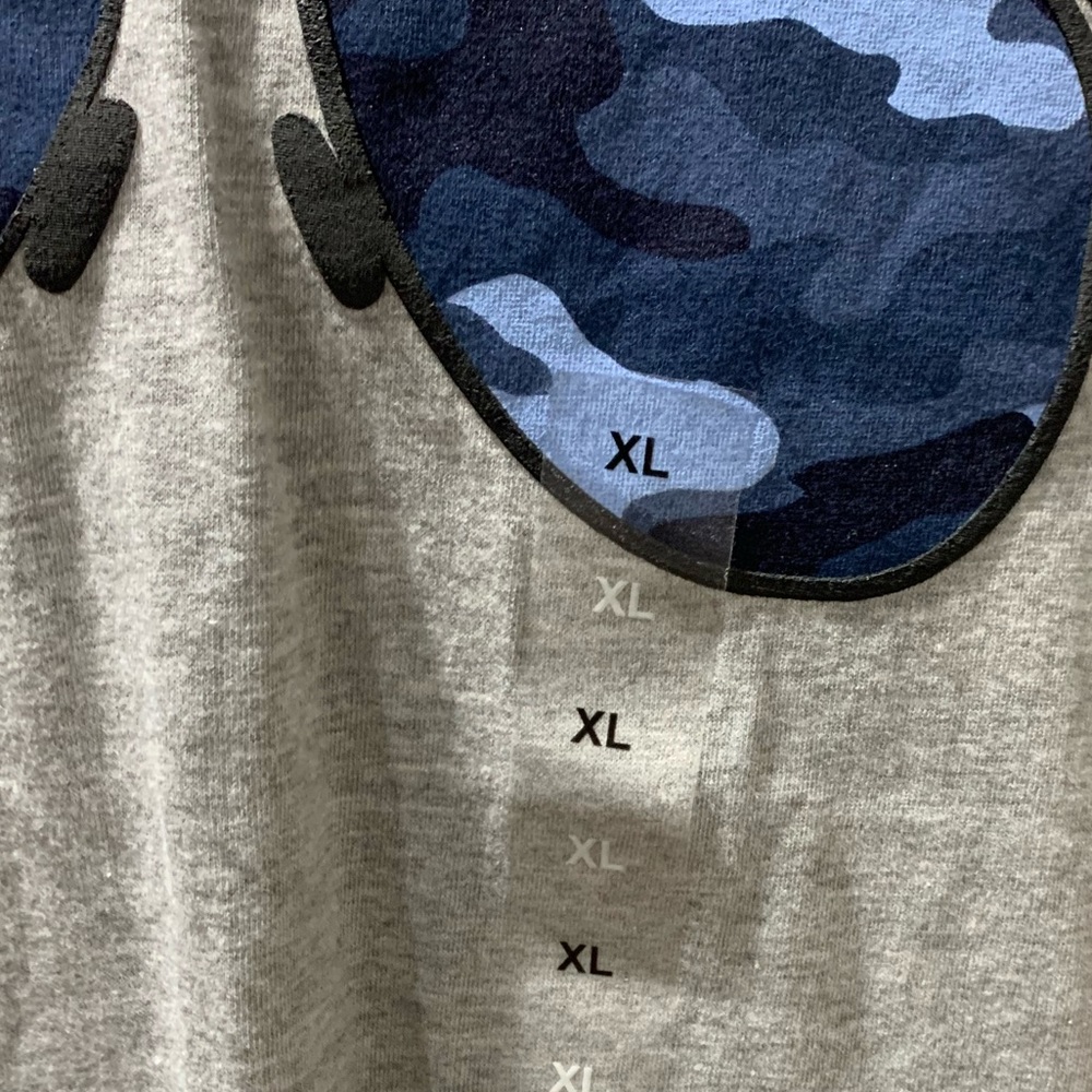 Brand new Michael Kors T-Shirt - Picture 2 of 3